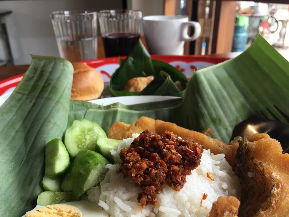 Comeneetee Uthai Ban Khok Mo Buitenkant foto